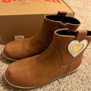 Girls Size 1 Camper Boots